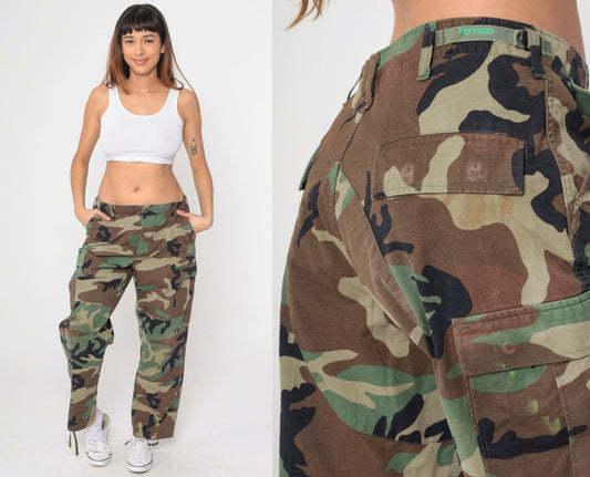 2000s Camo Army Cargo Pants Olive Green Drawstring Ankle Medium Short