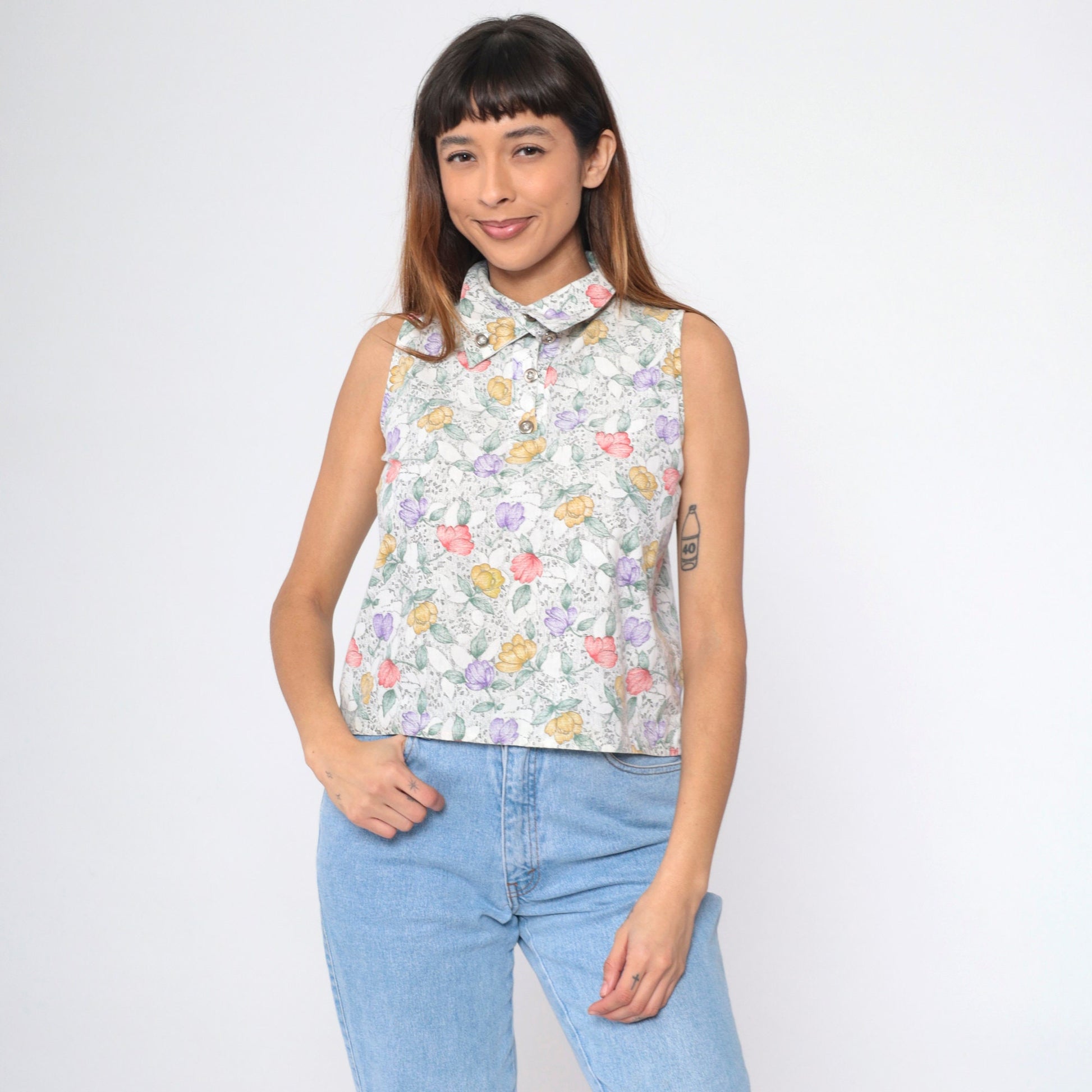 90s White Floral Sleeveless Collared Shirt Button-Up Blouse Small