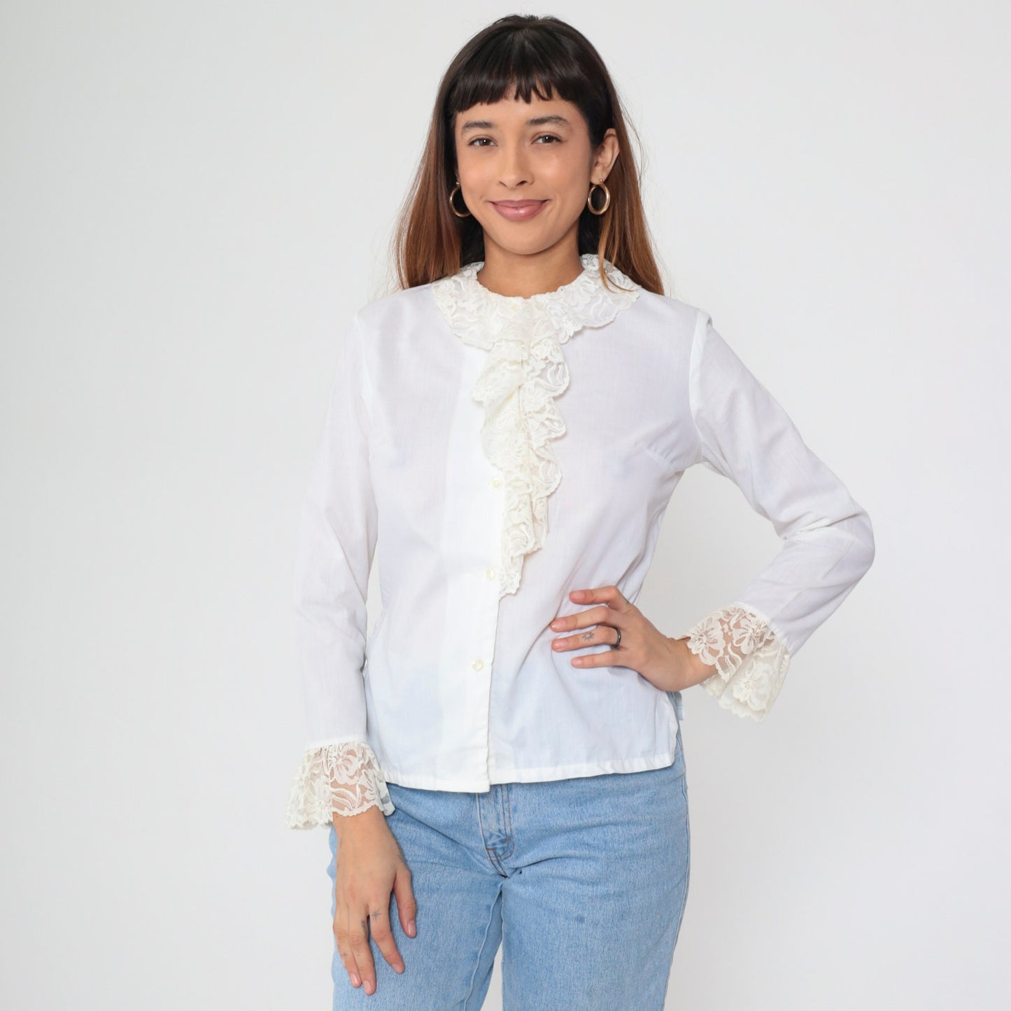 70s White Lace Ruffled Blouse Button-Up Long Sleeve Tuxedo Shirt Medium