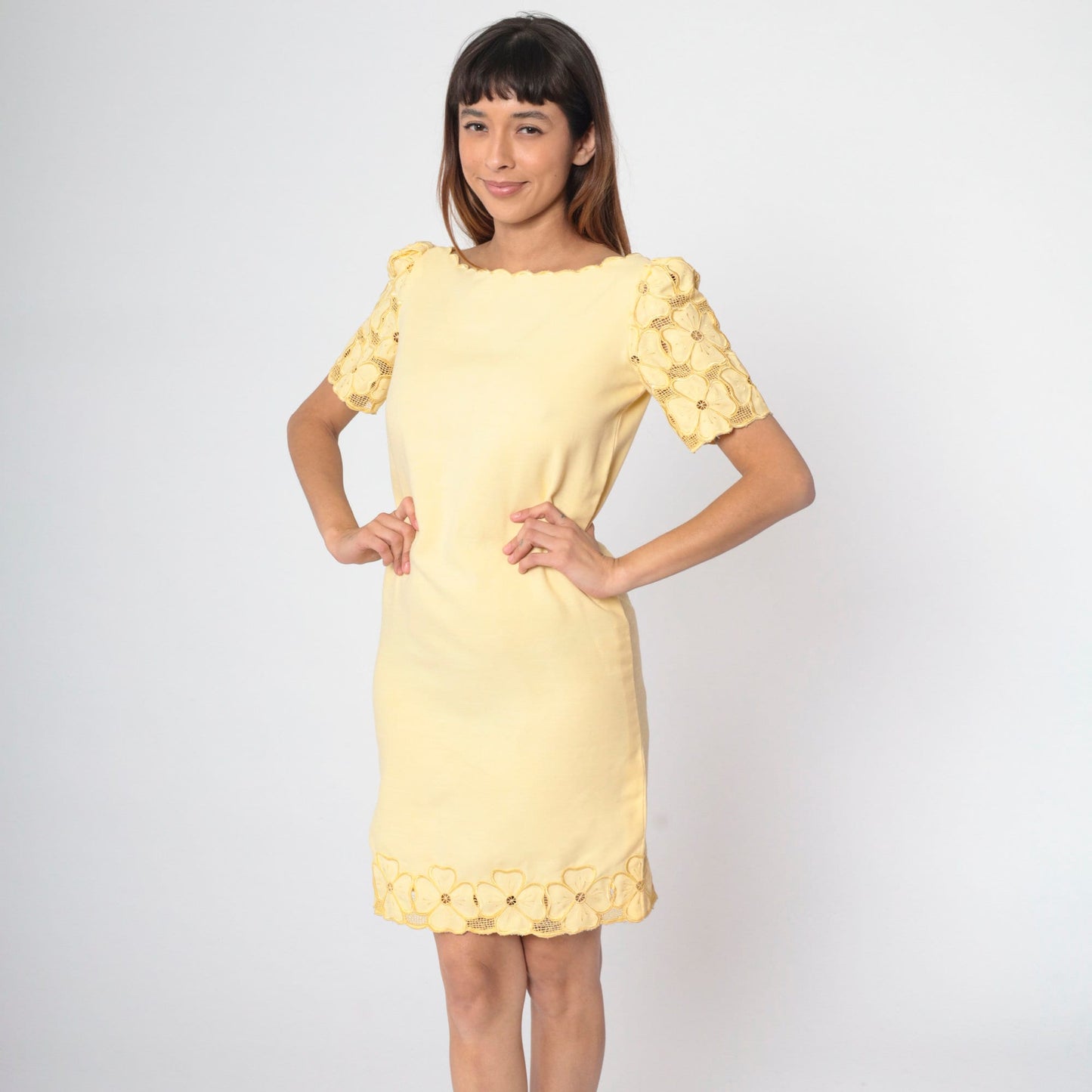 90s Yellow Floral Cutwork Mini Dress Puff Sleeve Scalloped Small
