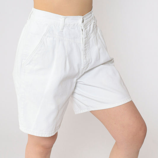 90s White Denim Shorts High Waisted Pleated Jean Shorts Medium