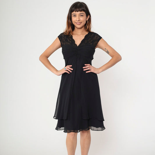 90s Donna Ricco Black Lace Silk Dress V-Neck Cap Sleeves Midi Small