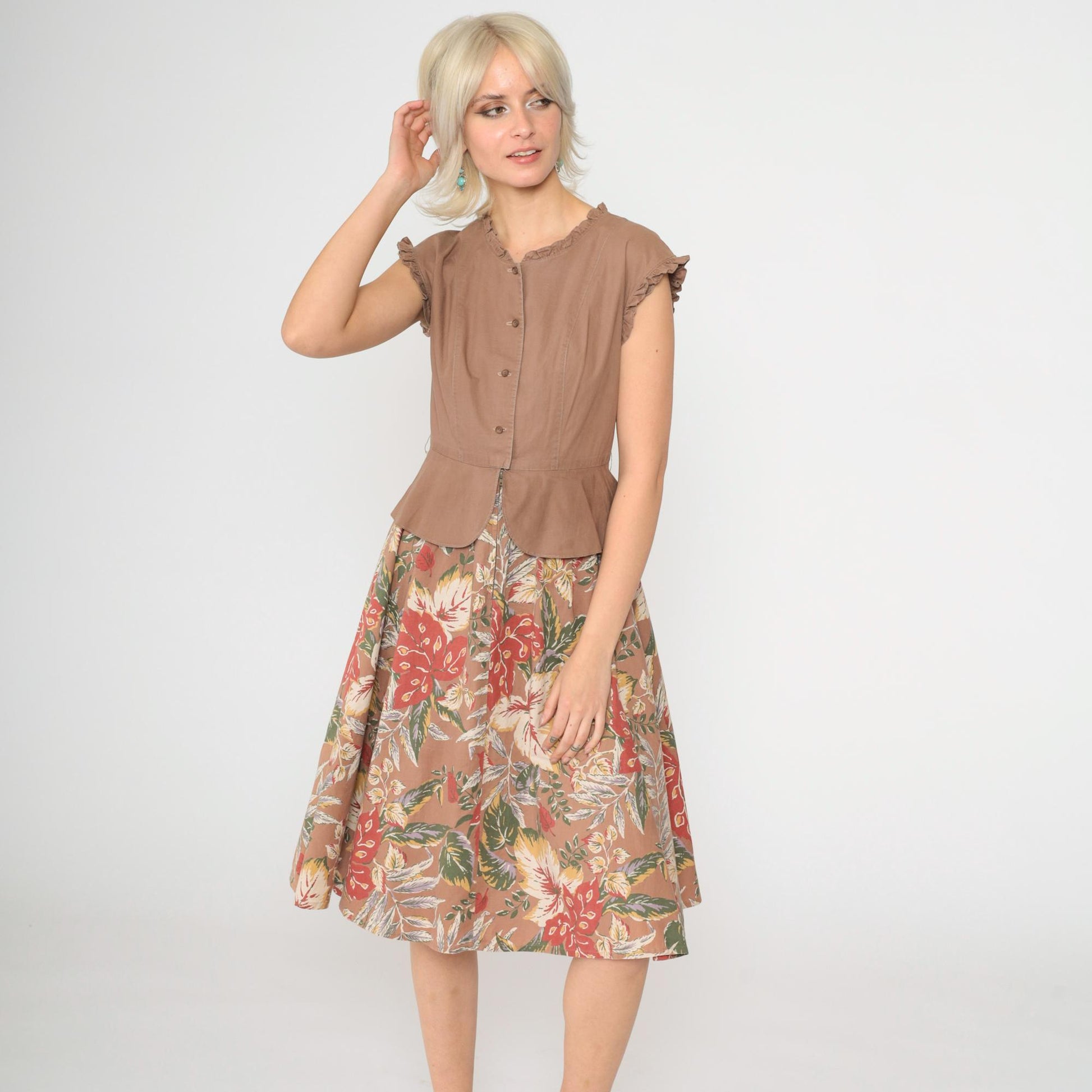 70s Floral Midi Dress Peplum Button-Up Cap Sleeve Red Green Beige Small