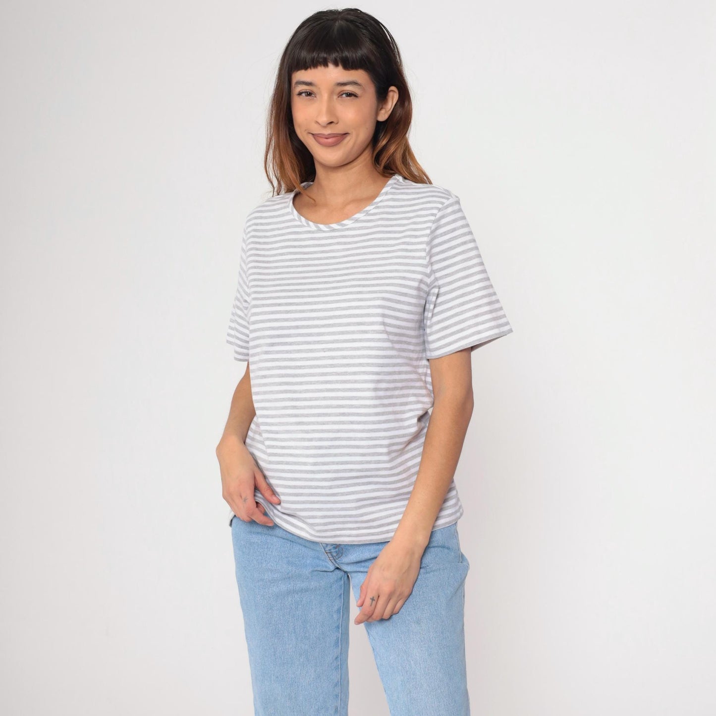 90s Grey & White Striped T-Shirt Cotton Blend Crewneck Large