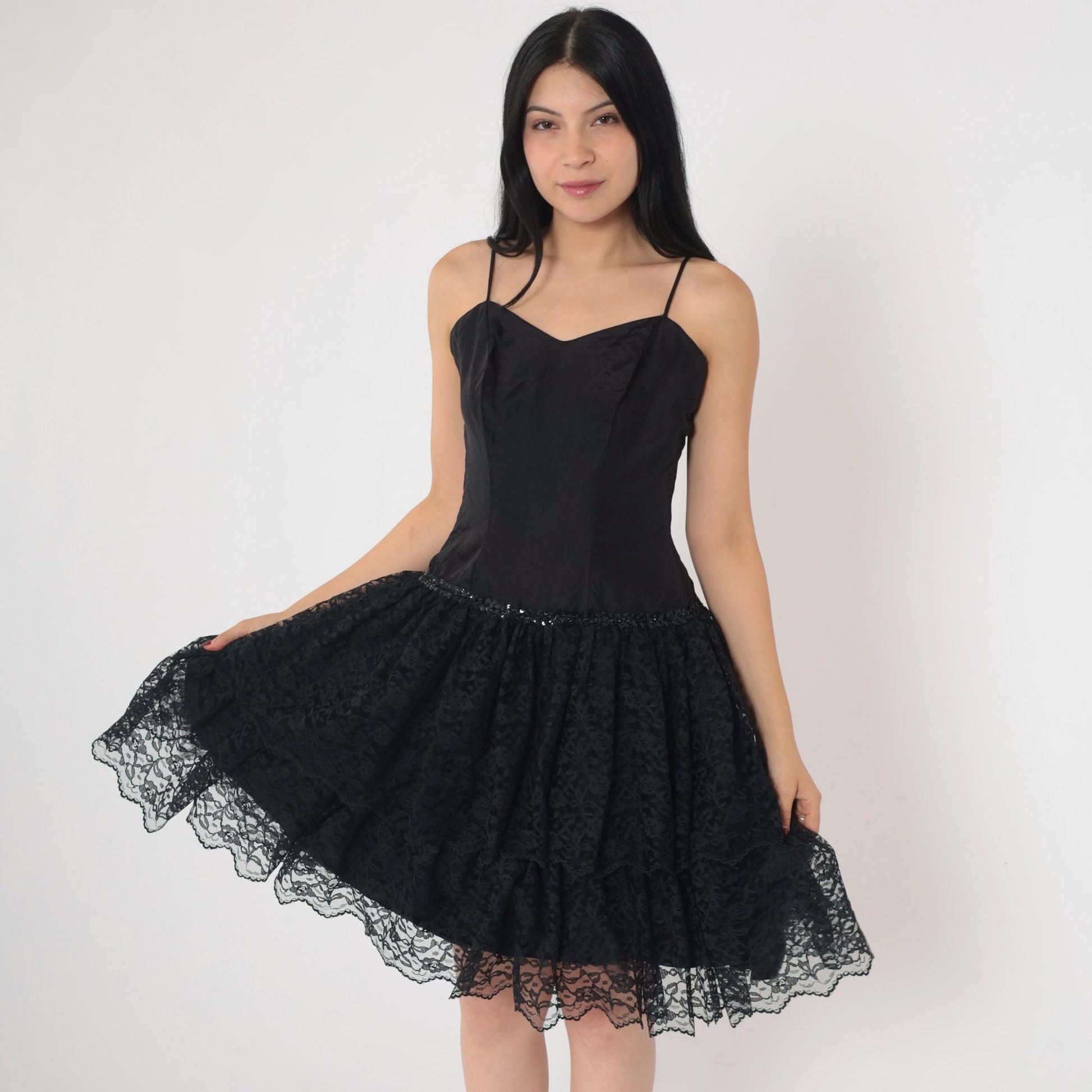 80s Black Lace Midi Dress Sweetheart Neckline Sequin Spaghetti Strap Extra Small
