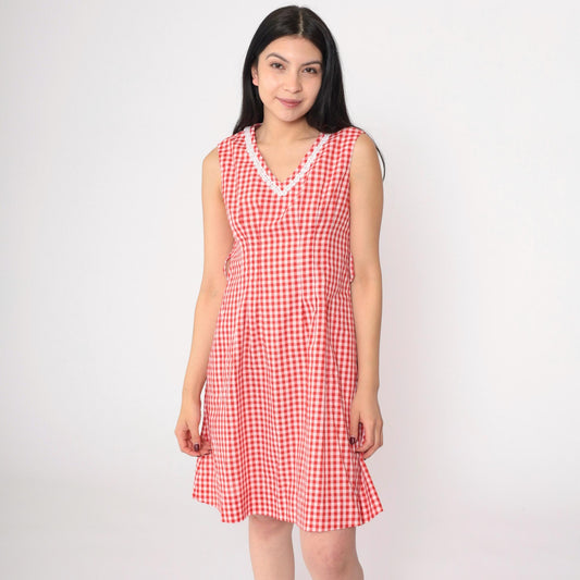 70s Red Gingham Mini Dress White Lace Trim V-Neck A-Line Small
