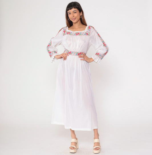 70s Sears Sheer White Floral Embroidered Maxi Nightgown High Waist Large