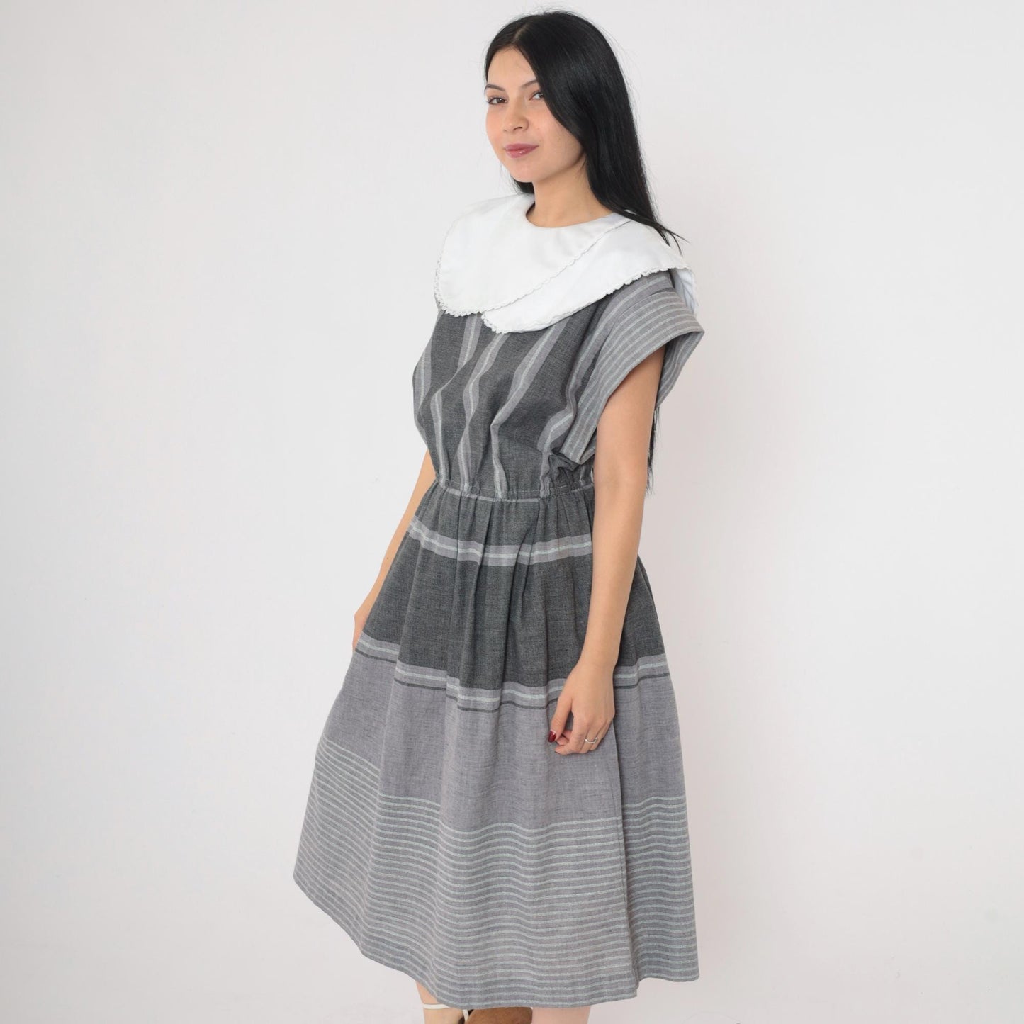 80s Grey Striped Midi Dress White Puritan Collar Cap Sleeve Elastic Waist Medium