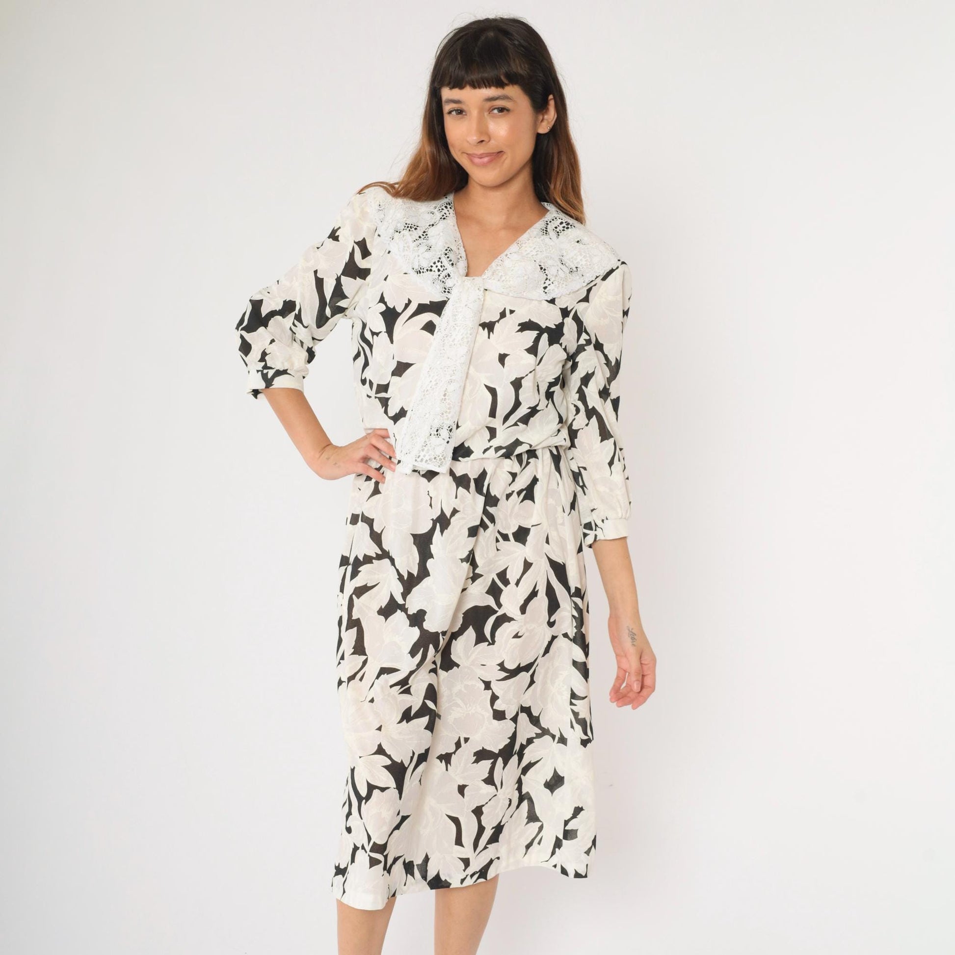 80s Black White Floral Midi Dress Lace Collar Puff Sleeve Small Medium