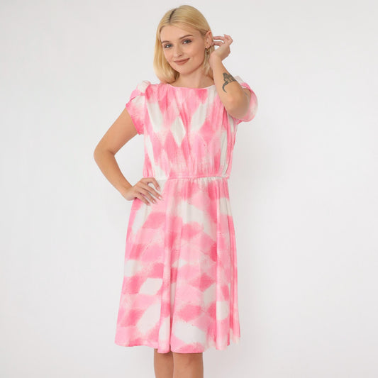 70s Pink Checkered Dress Tulip Sleeve Knee-Length Elastic Waist Small