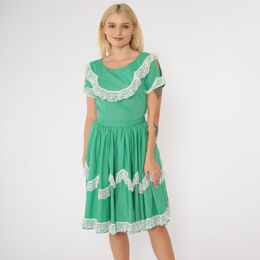 1950s Western Square Dance Dress Green Polka Dot Lace Trim Full Skirt Small