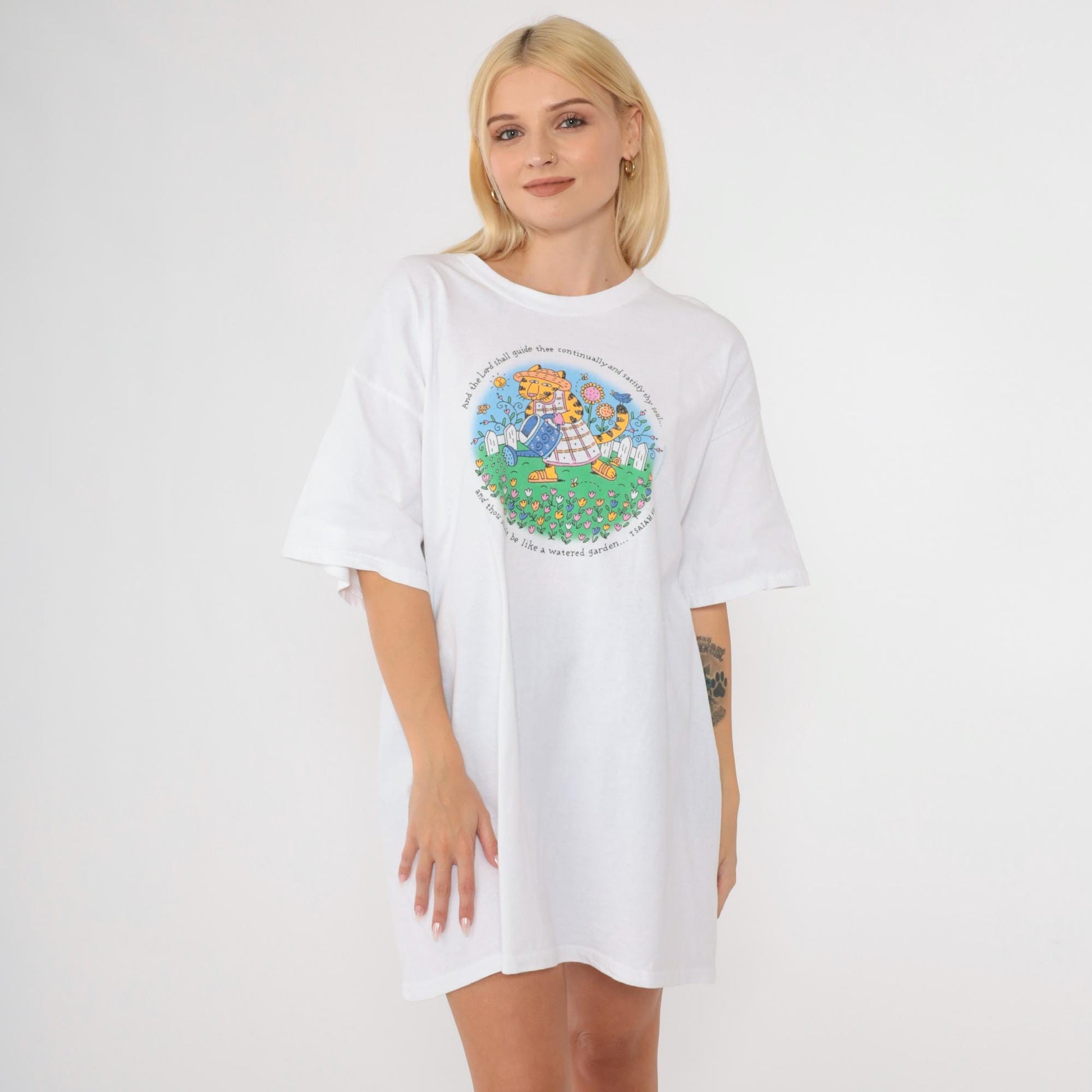 90s Christian T-Shirt Cat Watering Flowers Isaiah 58:11 Graphic Tee Extra Large XL