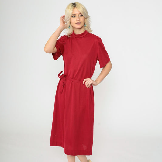 70s Dark Red Shift Dress Mock Neck Midi Short Sleeve Belted Medium
