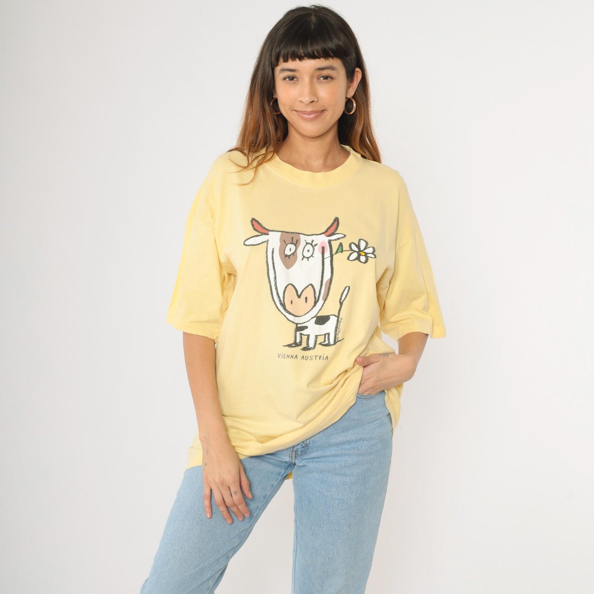 90s Vienna Austria Cow Graphic Tee Yellow Cotton T-Shirt Extra Large XL