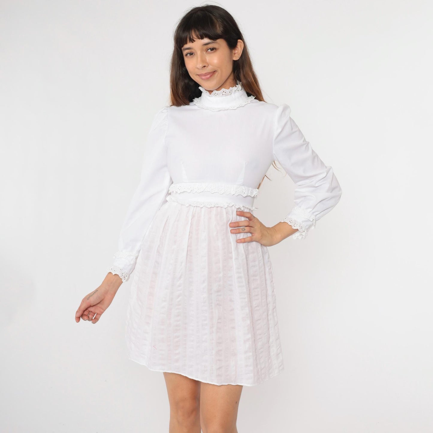70s White Eyelet Lace Babydoll Dress Empire Waist Puff Sleeve Mini Small
