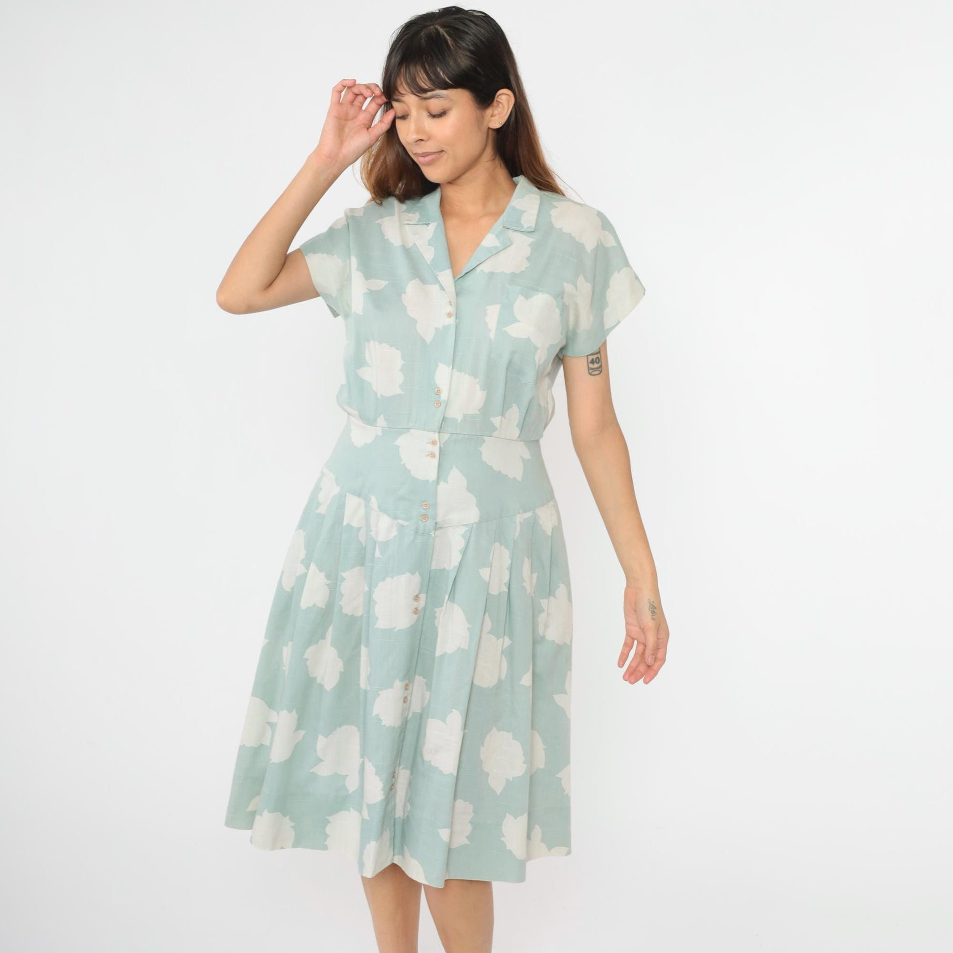 80s Seafoam Floral Midi Dress Button-Up Collared Short Sleeve Small Medium