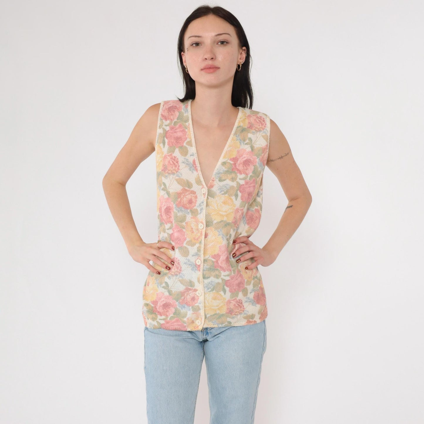 90s Floral Knit Vest Pink Yellow Rose Print Button-Up Sleeveless Medium
