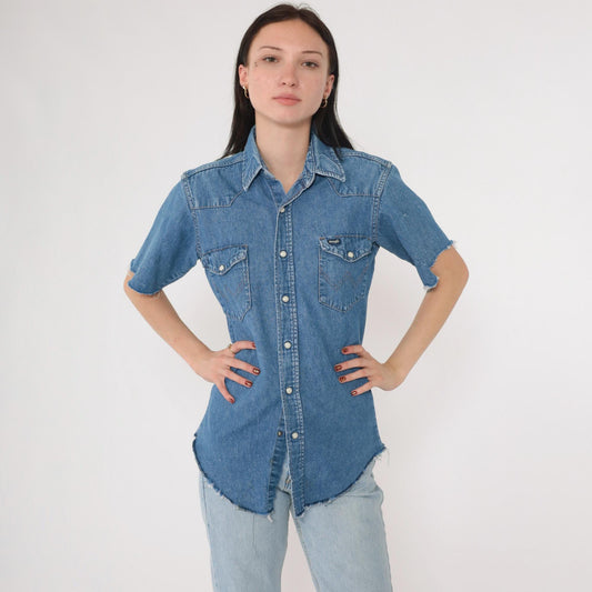 90s Wrangler Blue Denim Western Shirt Pearl Snap Cutoff Sleeves Small