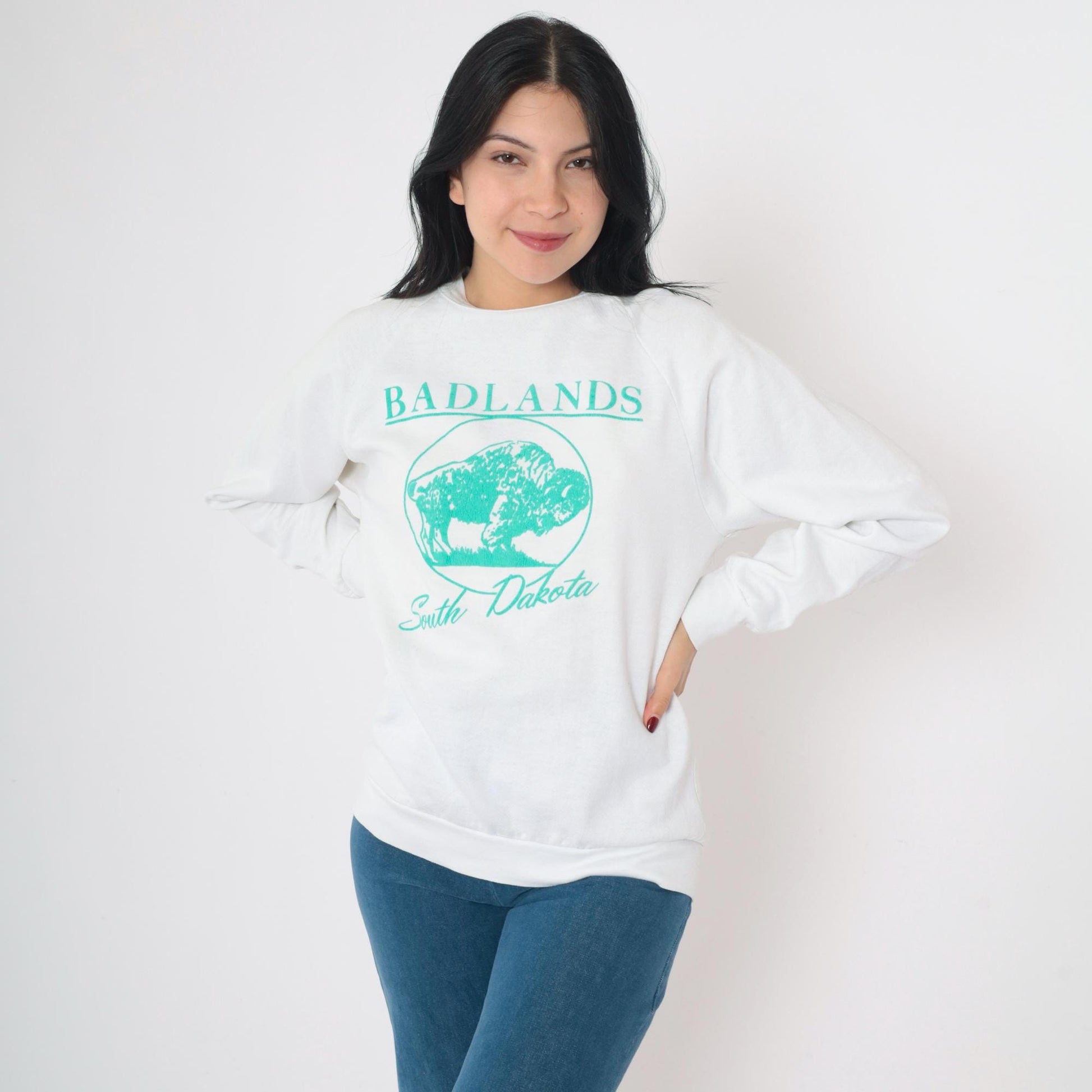 90s Badlands South Dakota Buffalo Sweatshirt White Crewneck Pullover Medium