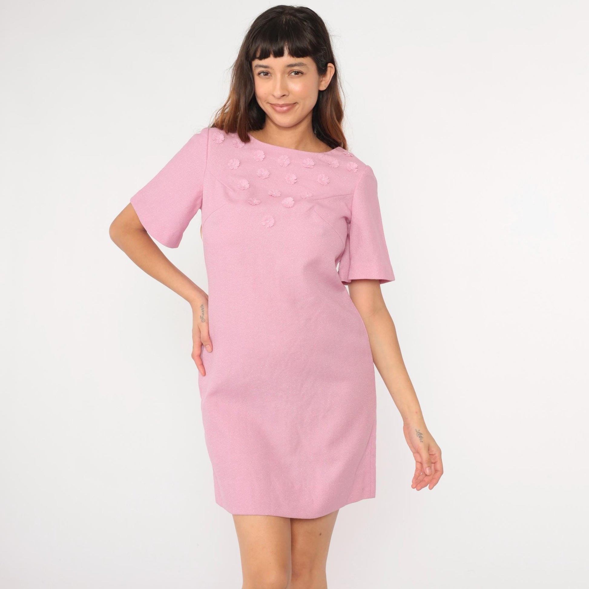 60s Metallic Pink Mini Dress Pearl Beaded Floral Shift Short Sleeve Medium