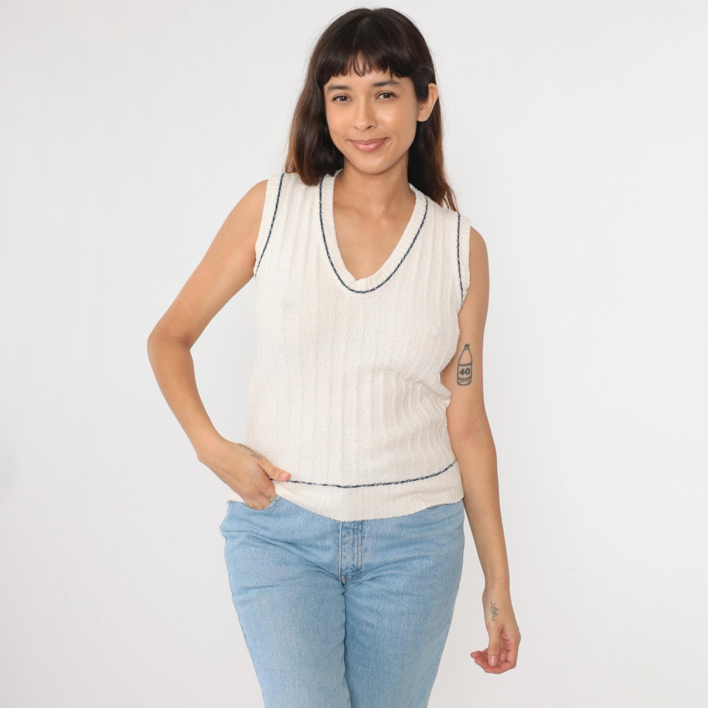 70s Sabra Sweater Vest White Ribbed Knit V-Neck Navy Trim Small