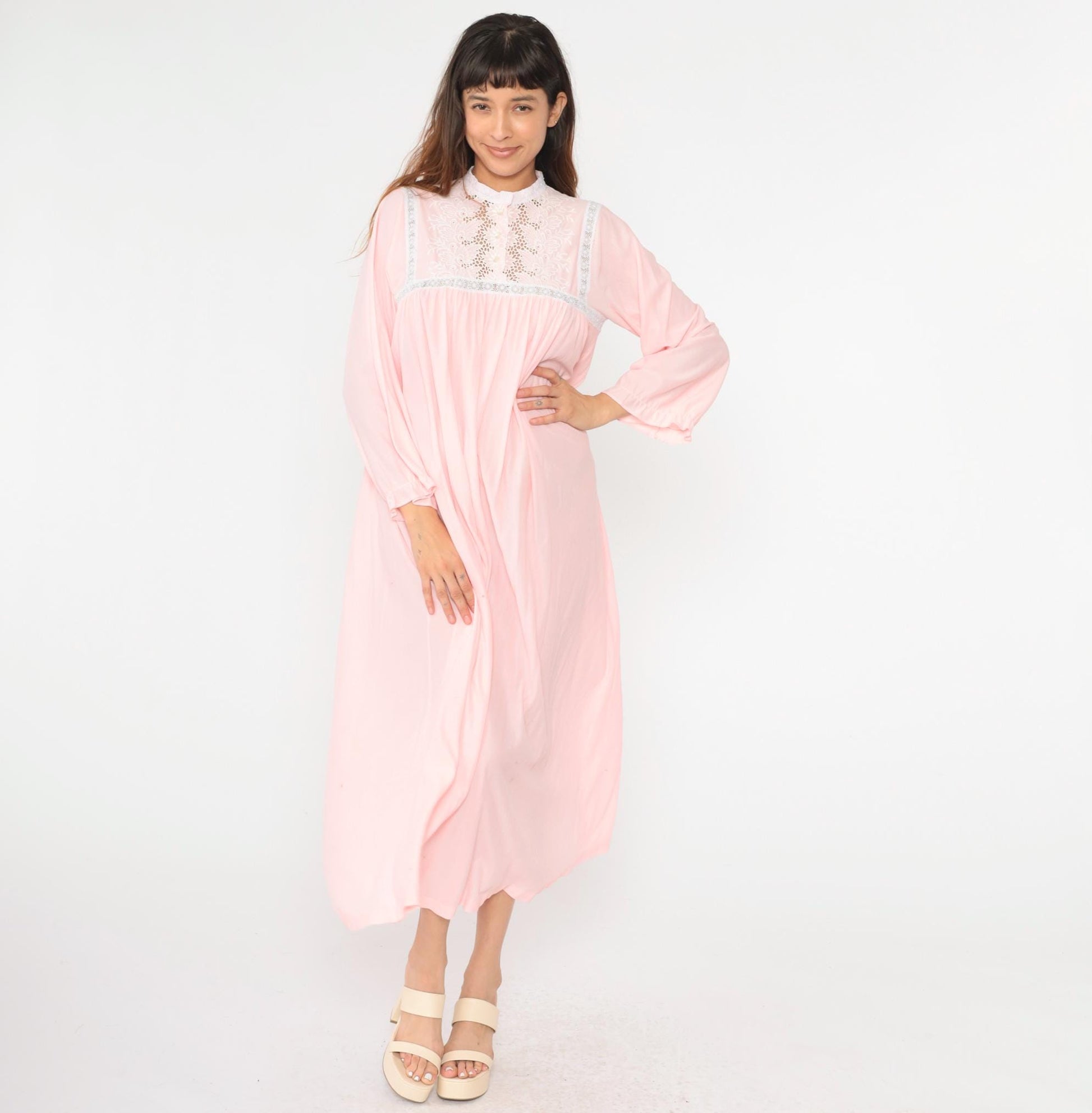 80s Baby Pink Floral Embroidered Lace Cutwork Maxi Nightgown Long Sleeve Large L