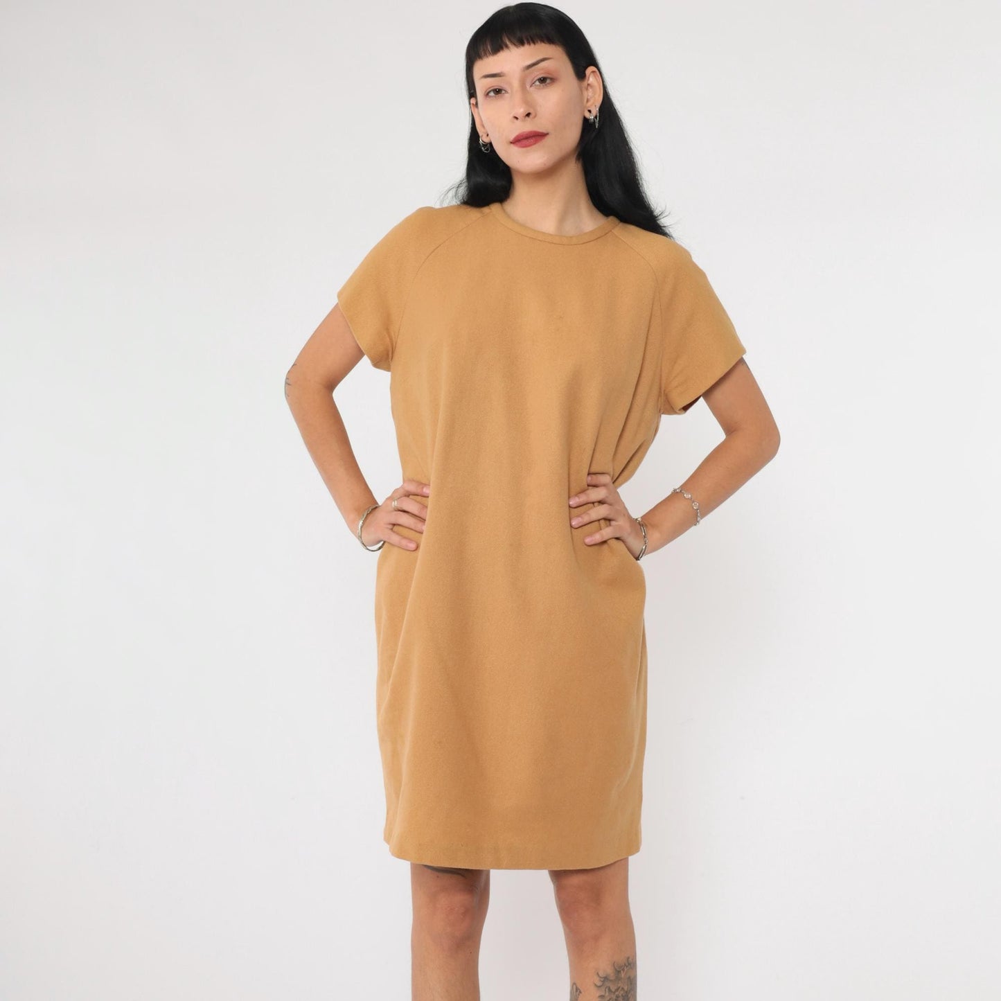 60s Tan Wool Shift Dress Mini Length Short Sleeve Rear Zip Medium