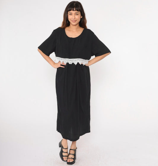 90s Black Maxi Dress White Lace Trim Short Sleeve Scoop Neck Plus Size 20W