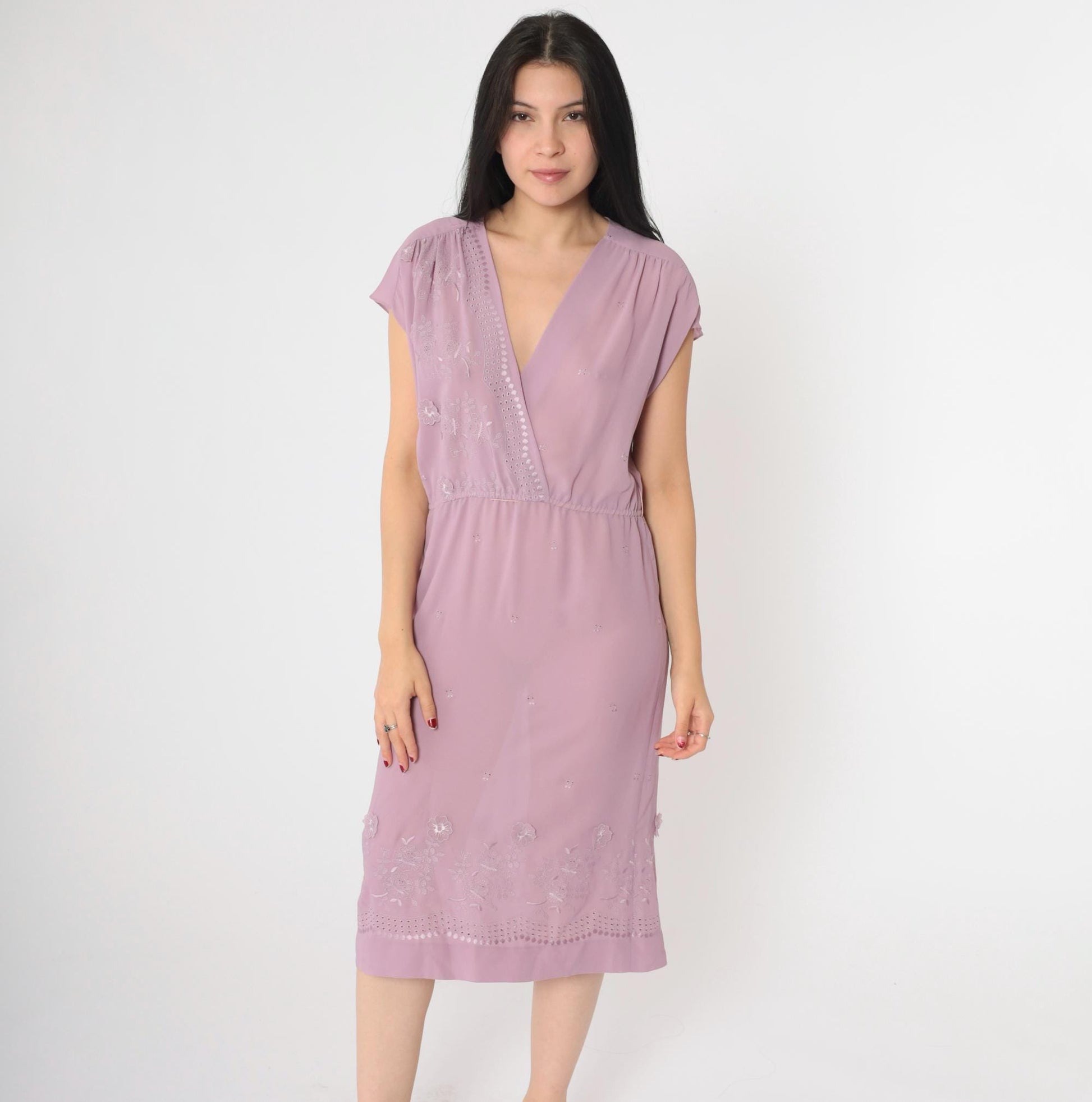 70s Lavender Floral Embroidered Wrap Dress Midi V-Neck Cap Sleeve Medium