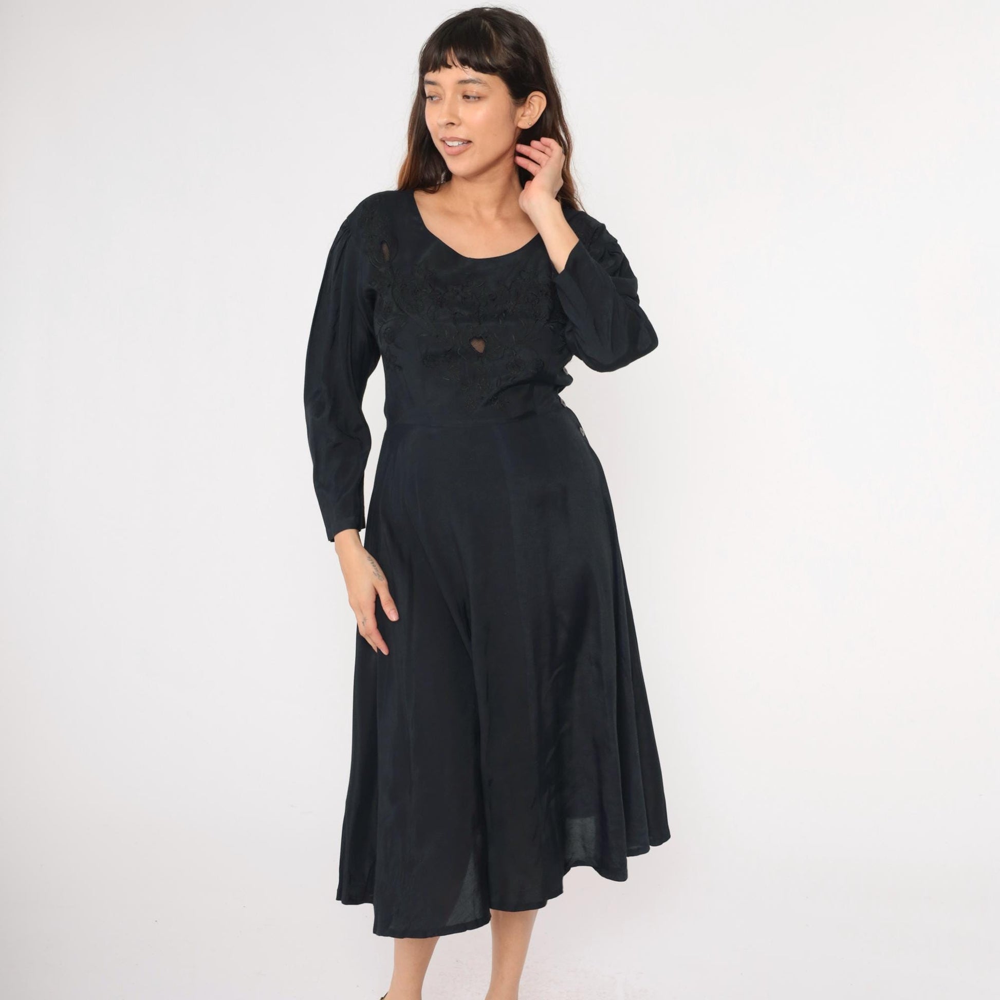 90s Black Floral Embroidery Midi Dress Puff Sleeve Small – Shopexile