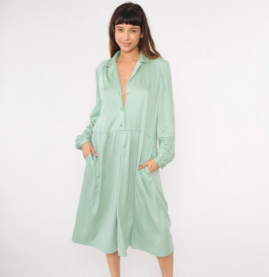70s Light Green Midi Shirtdress Button-Up High Waisted Collared Long Sleeve Extra Large