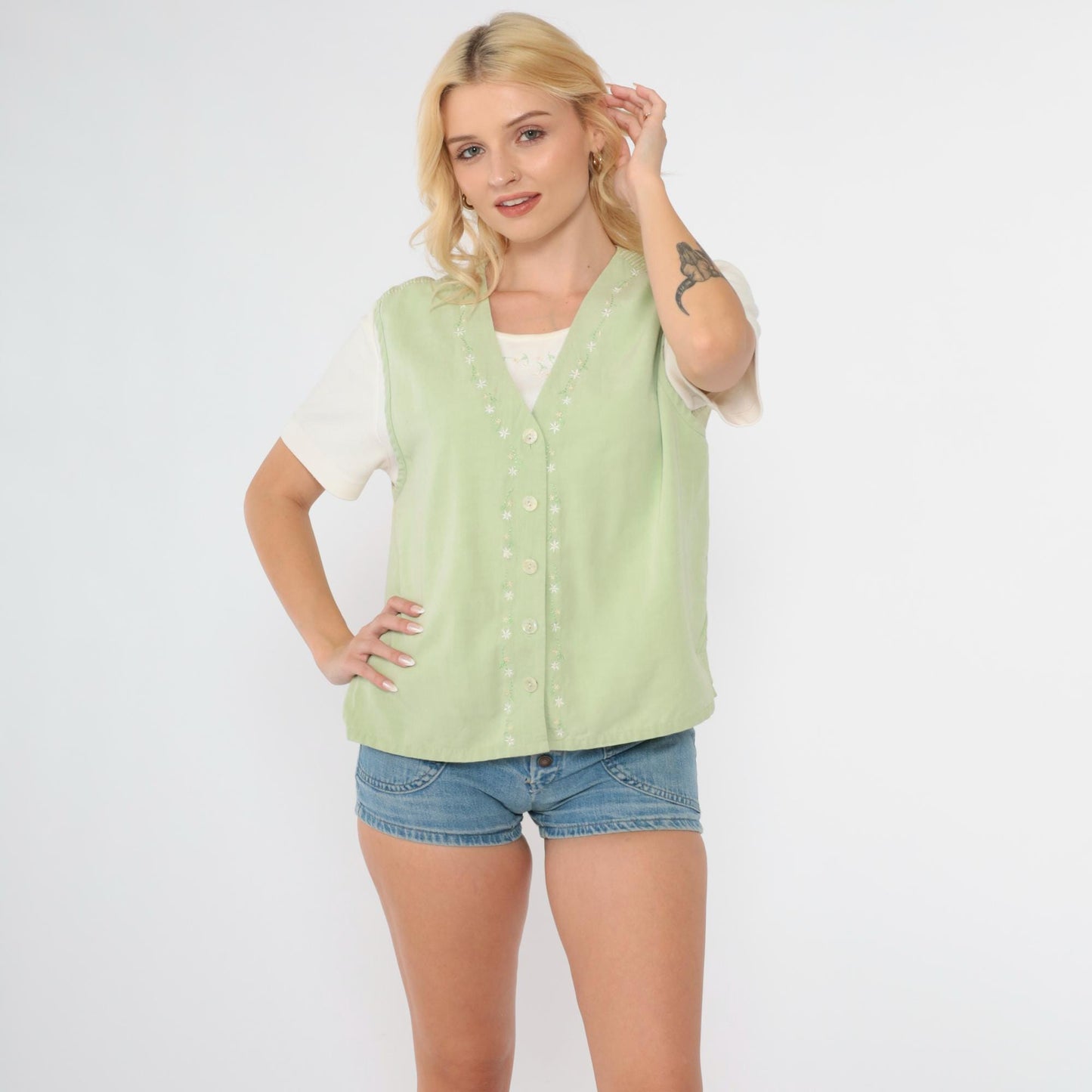 90s Napa Valley Petites Floral Embroidered Checkered Button Up Blouse Green Medium