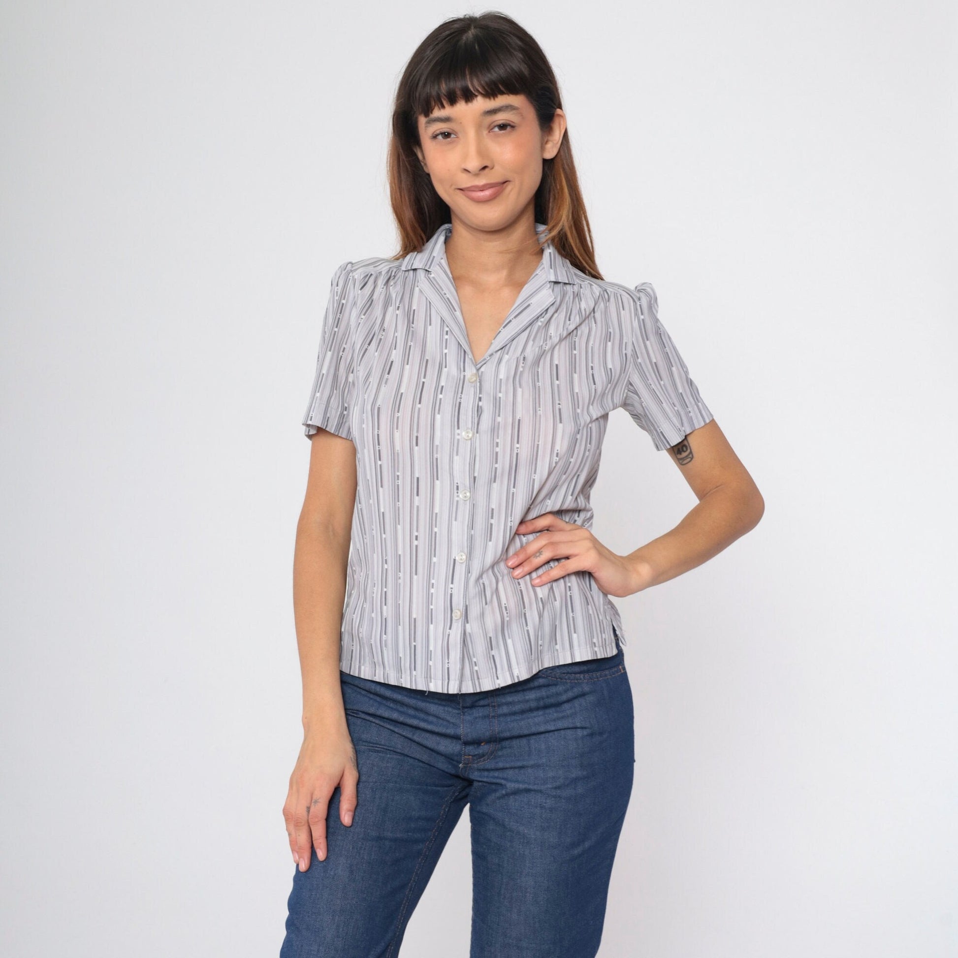 70s Puff Sleeve Button-Up Blouse Grey Broken Stripe Shirt Small S
