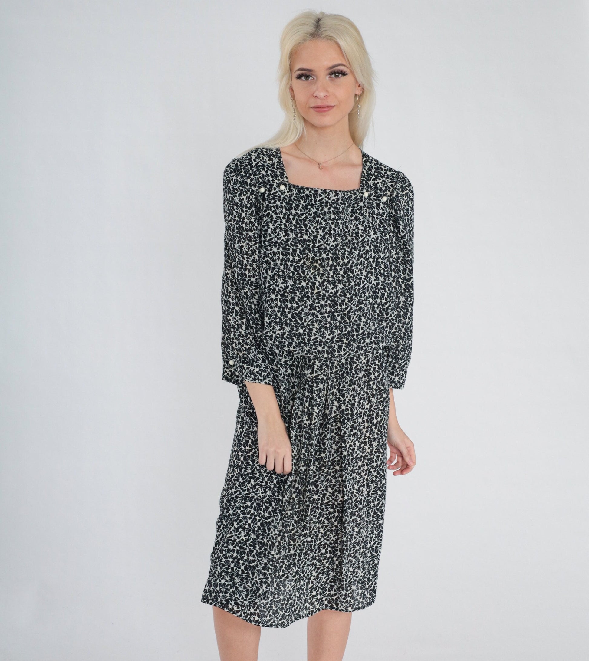 90s Black and White Floral Midi Dress Puff Sleeve Square Neckline Large