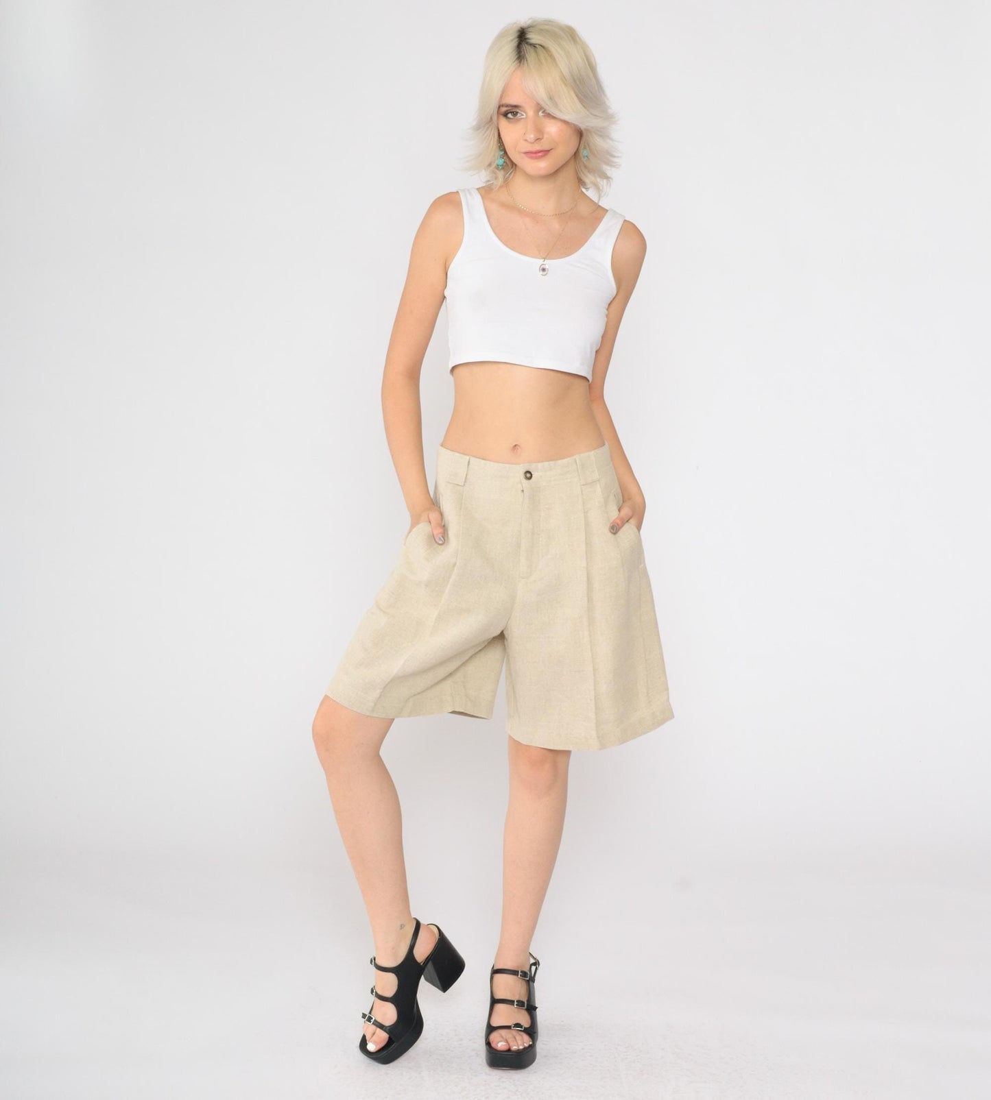 90s Liz Claiborne Pleated Shorts Beige Linen High Waist Medium