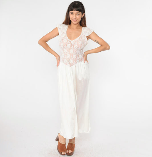 80s White Lace Iridescent Maxi Nightgown Cap Sleeve Low Basque Waist Medium
