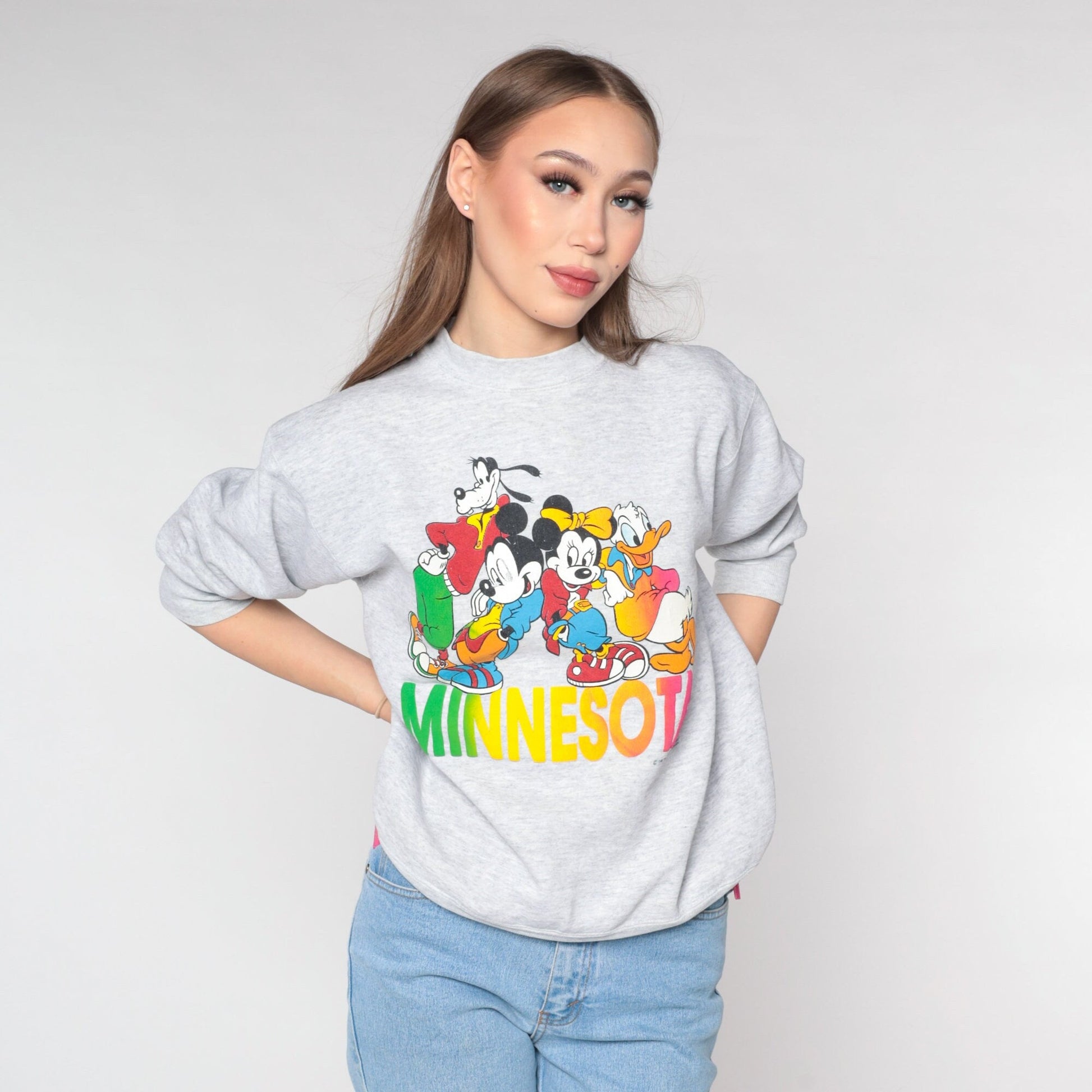 90s Disney Minnesota Mickey Mouse Sweatshirt Crewneck Grey Medium
