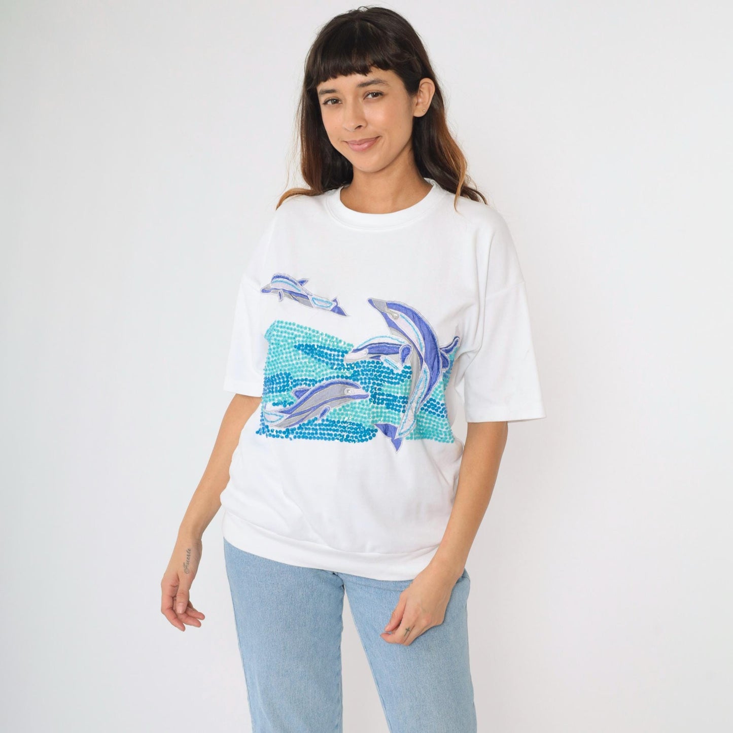 90s Sequin Dolphin Graphic T-Shirt Embroidered Rhinestone White Medium M