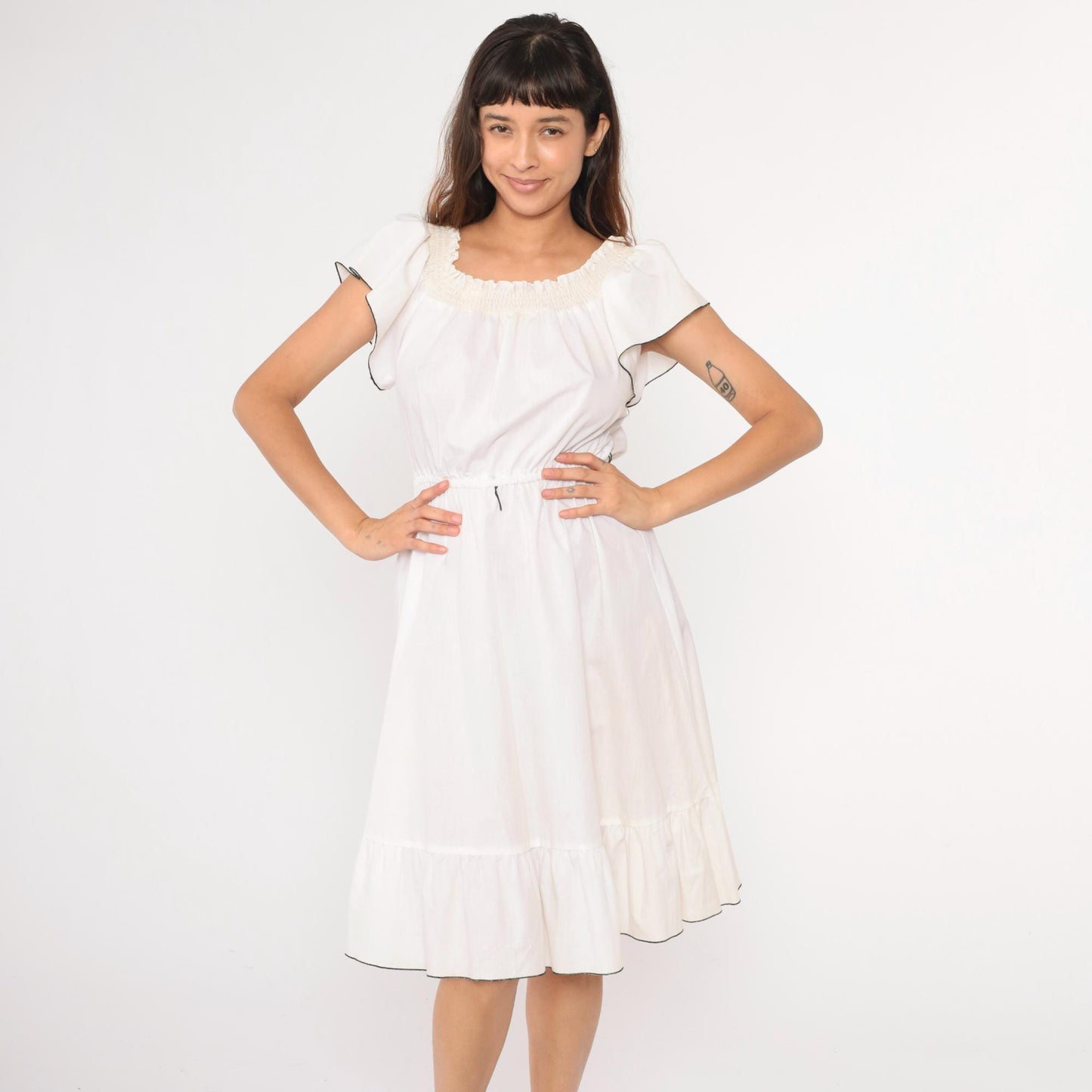 80s White Peasant Dress Smocked Neckline Flutter Sleeve Midi Medium