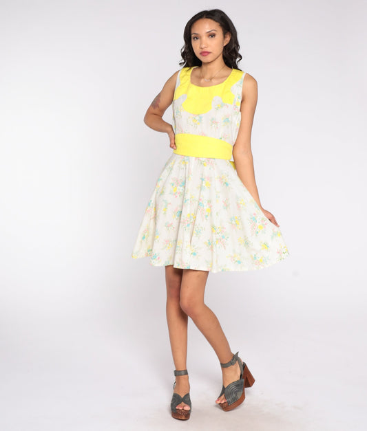 60s Floral Mini Dress Yellow Empire Waist Sleeveless Calico Print Medium