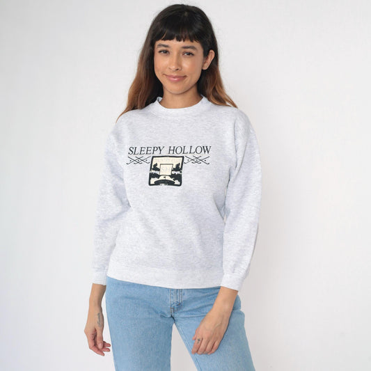 90s Sleepy Hollow Country Club Sweatshirt Embroidered Golf Crewneck Small