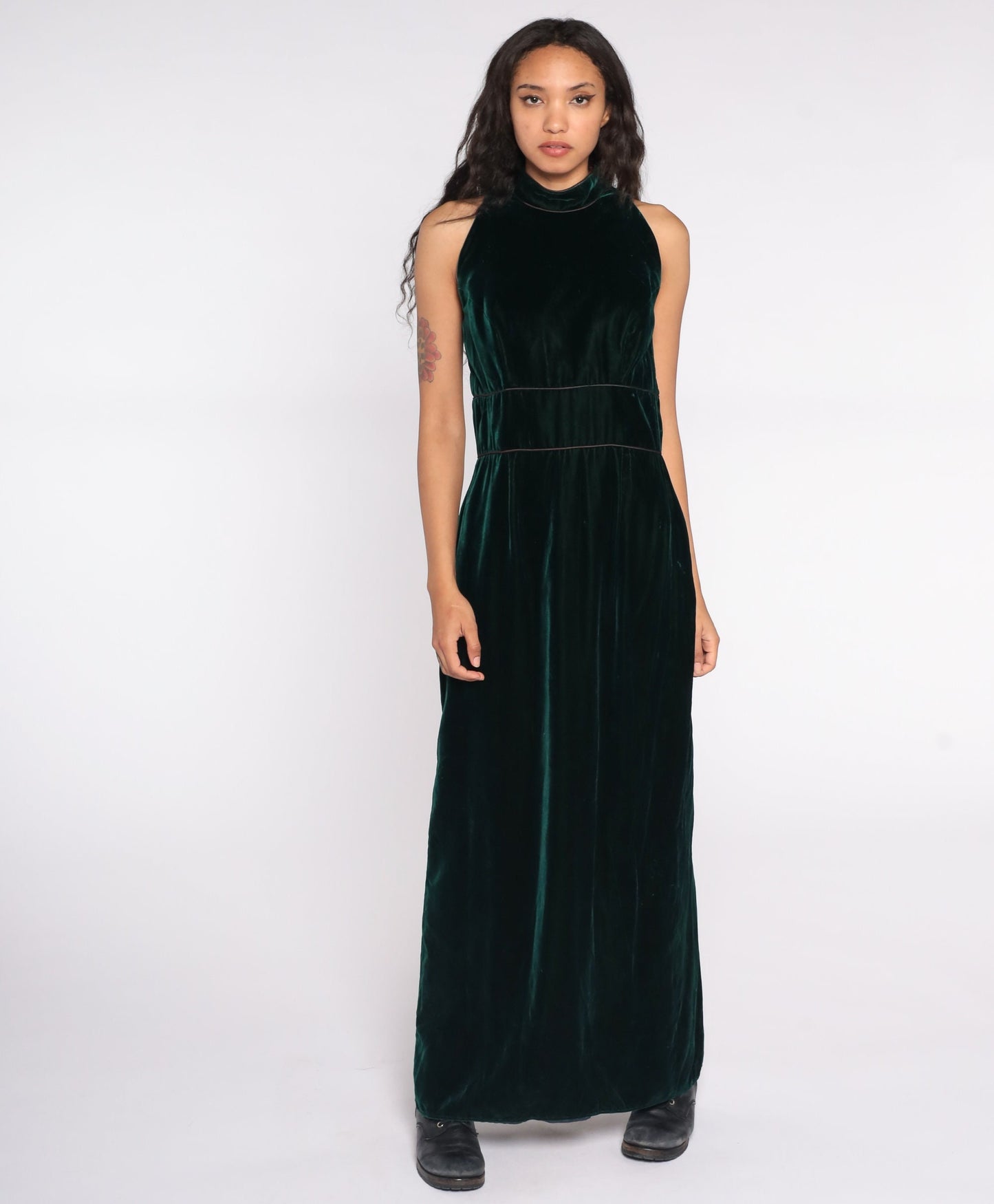 1970s Green Velvet Maxi Dress High Waist Bow Back Sleeveless Small Medium