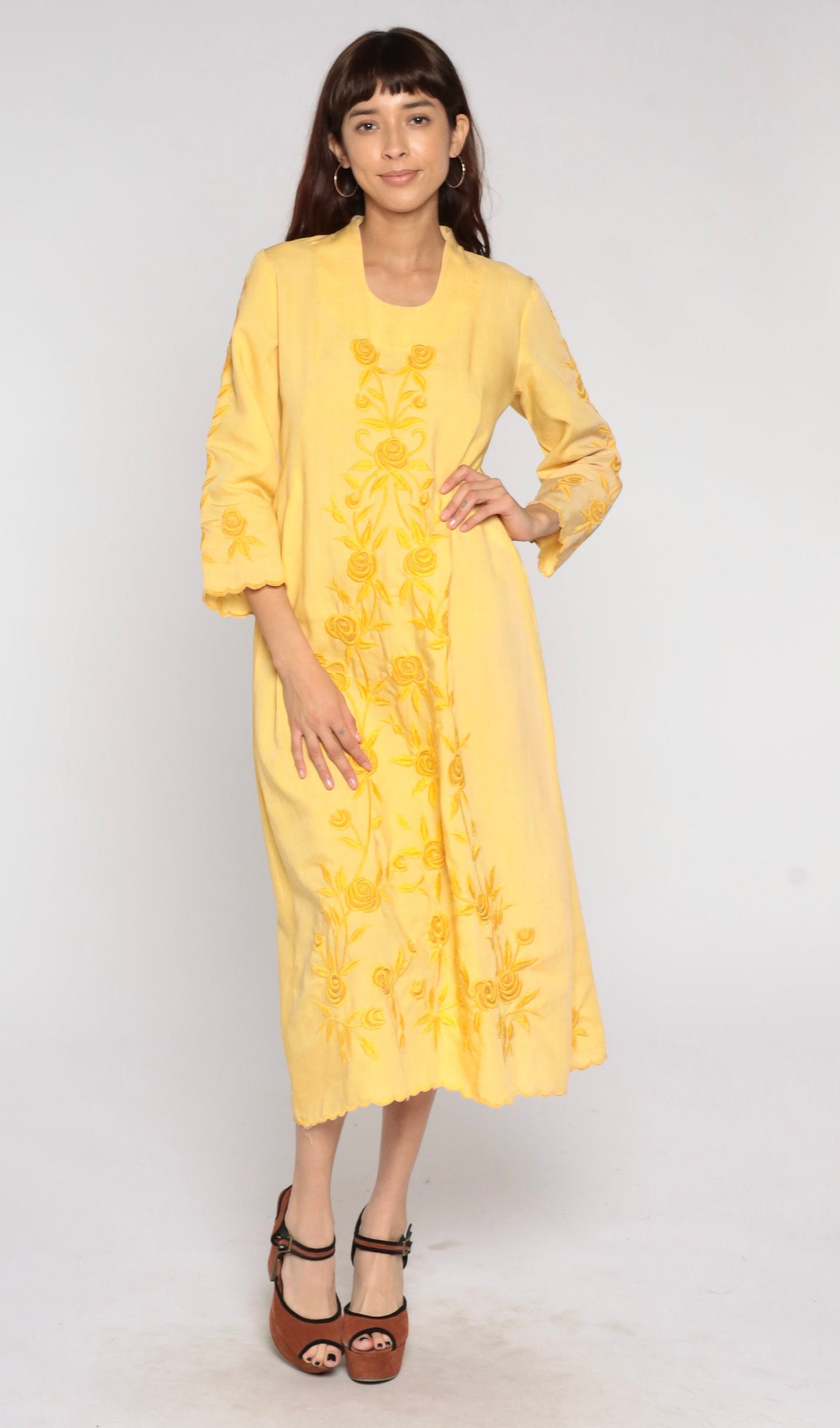 70s Yellow Floral Embroidered Midi Dress Long Sleeve Shift Small Medium