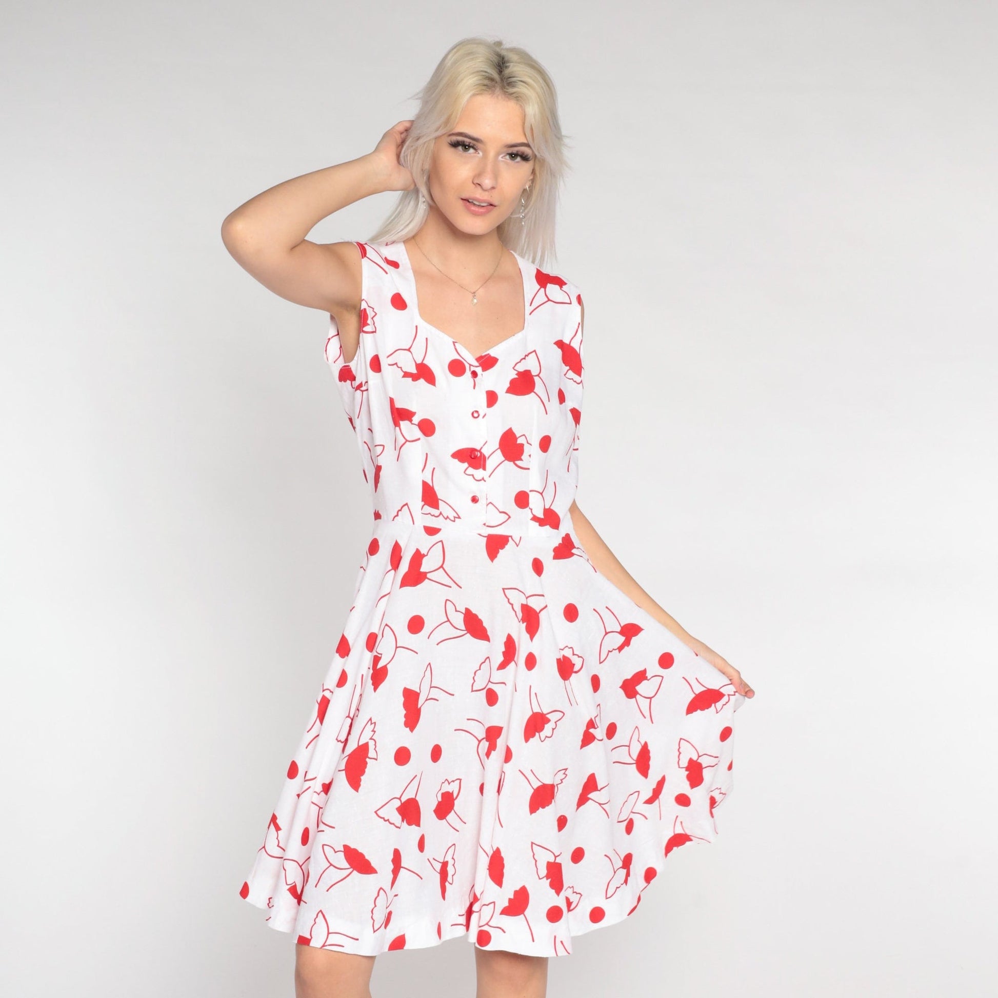 80s White Red Floral Mini Dress Queen Anne Neckline Sleeveless Small