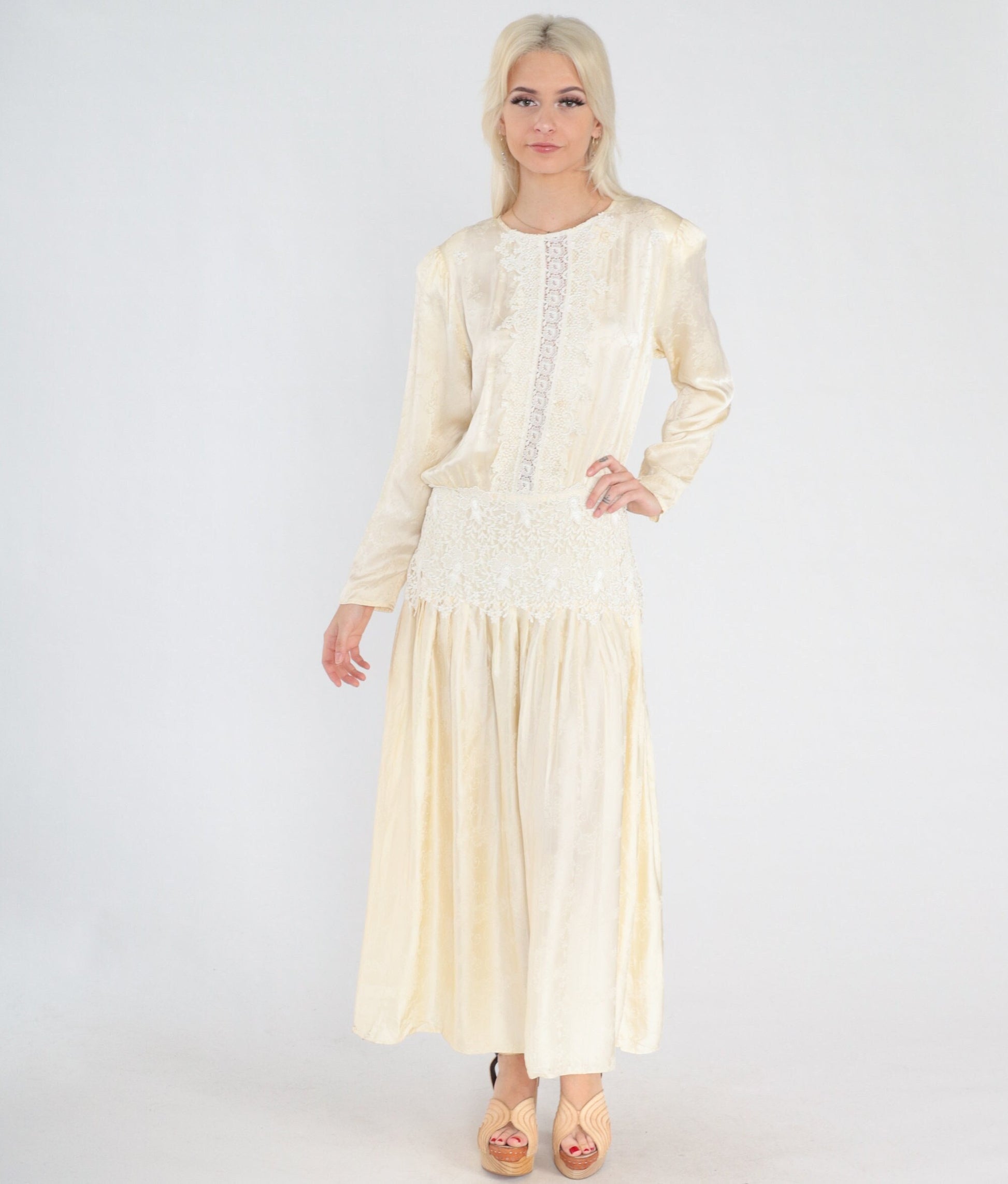 80s Jessica McClintock Cream Silk Midi Dress Embossed Floral Lace Long Sleeve Medium