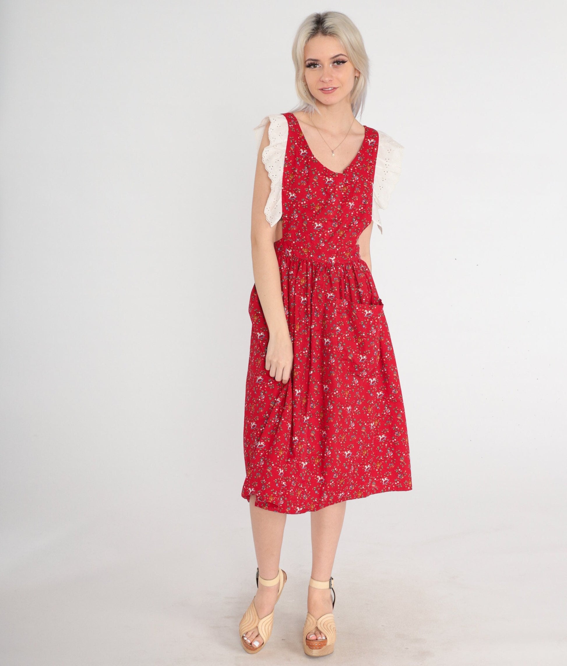 80s Red Eyelet Apron Dress Christmas Print Teddy Bears Trains Medium M
