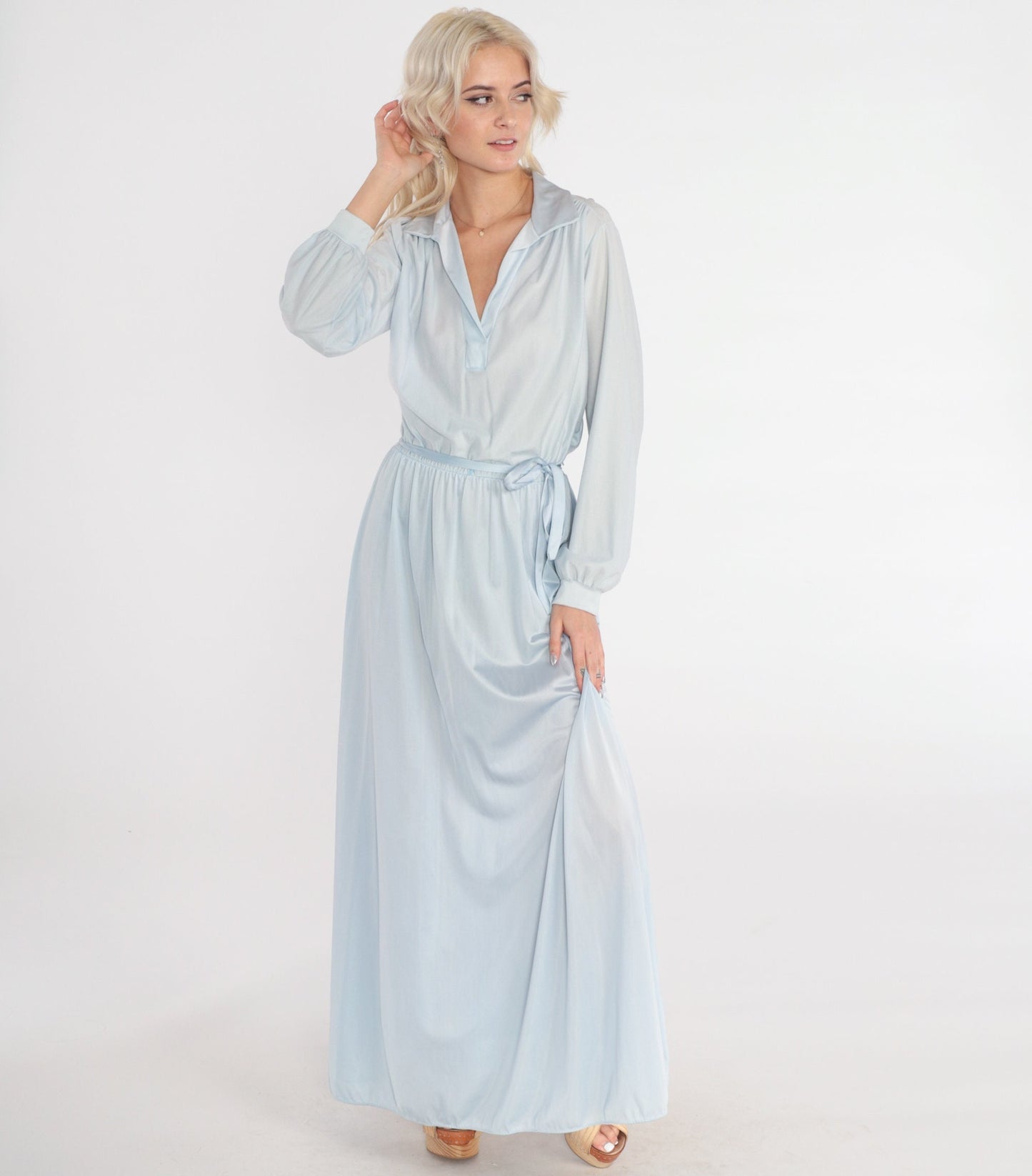 70s Light Blue Maxi Dress Collared V-Neck Long Sleeve High Waisted Medium Large