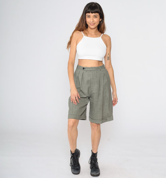90s Houndstooth Pleated Bermuda Shorts Black White High Waist Cuffed Medium