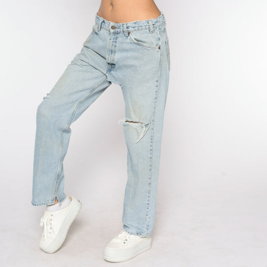 Levi's 505 High-Waist Mom Jeans Light Blue Distressed Ripped Denim Medium