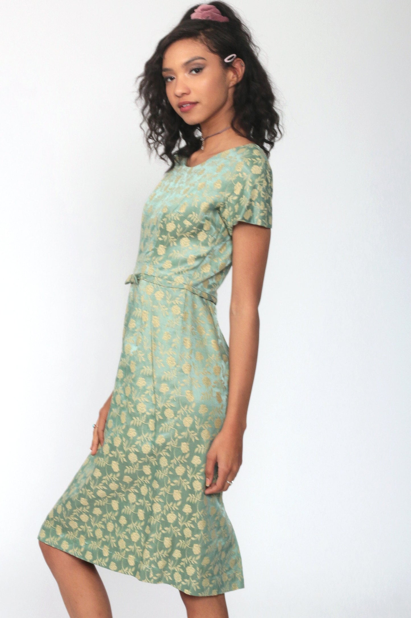 60s Leslie Fay Green Floral Brocade Dress Knee-Length Sheath Extra Small